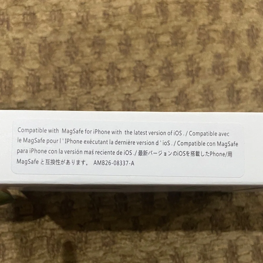 Apple iPhone Battery Pack - White